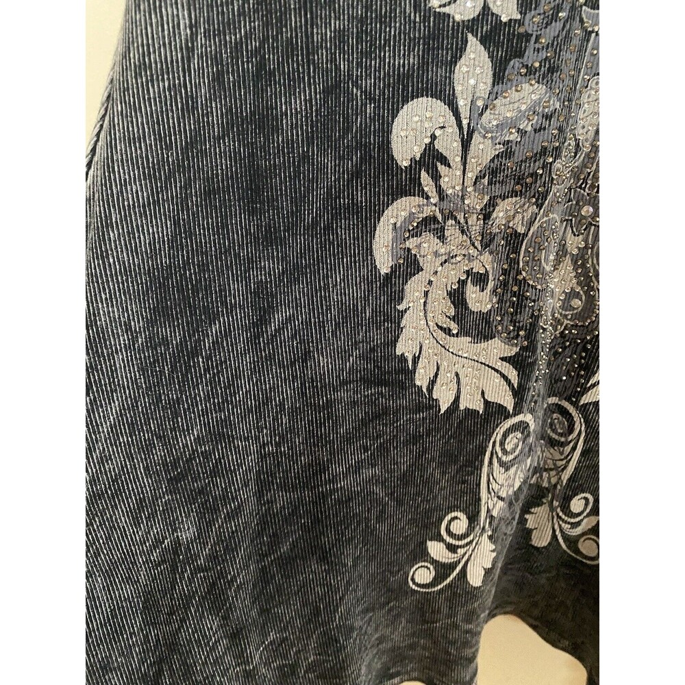 Vocal Black and White Short Sleeve Tee - Picture 4 of 6